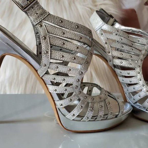 Jessica Simpson "Rock Dave Metal" Platform Sandal - Picture 10 of 11